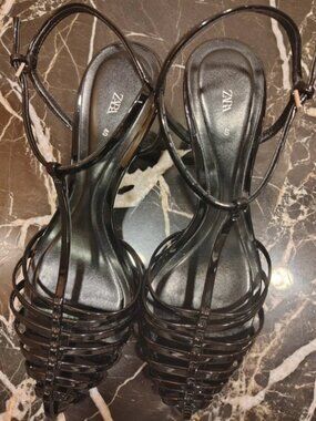 Heeled Fisherman Sandlals